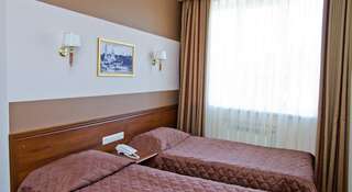 Гостиница Винтаж Отель Калуга Стандартный двухместный номер с 2 отдельными кроватями-2